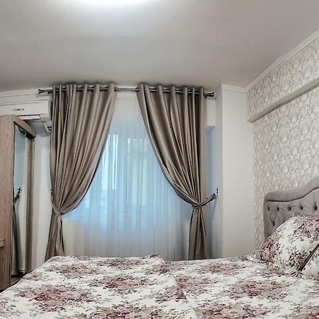 Luxury Radox Apartment Buzau City Center Exterior foto