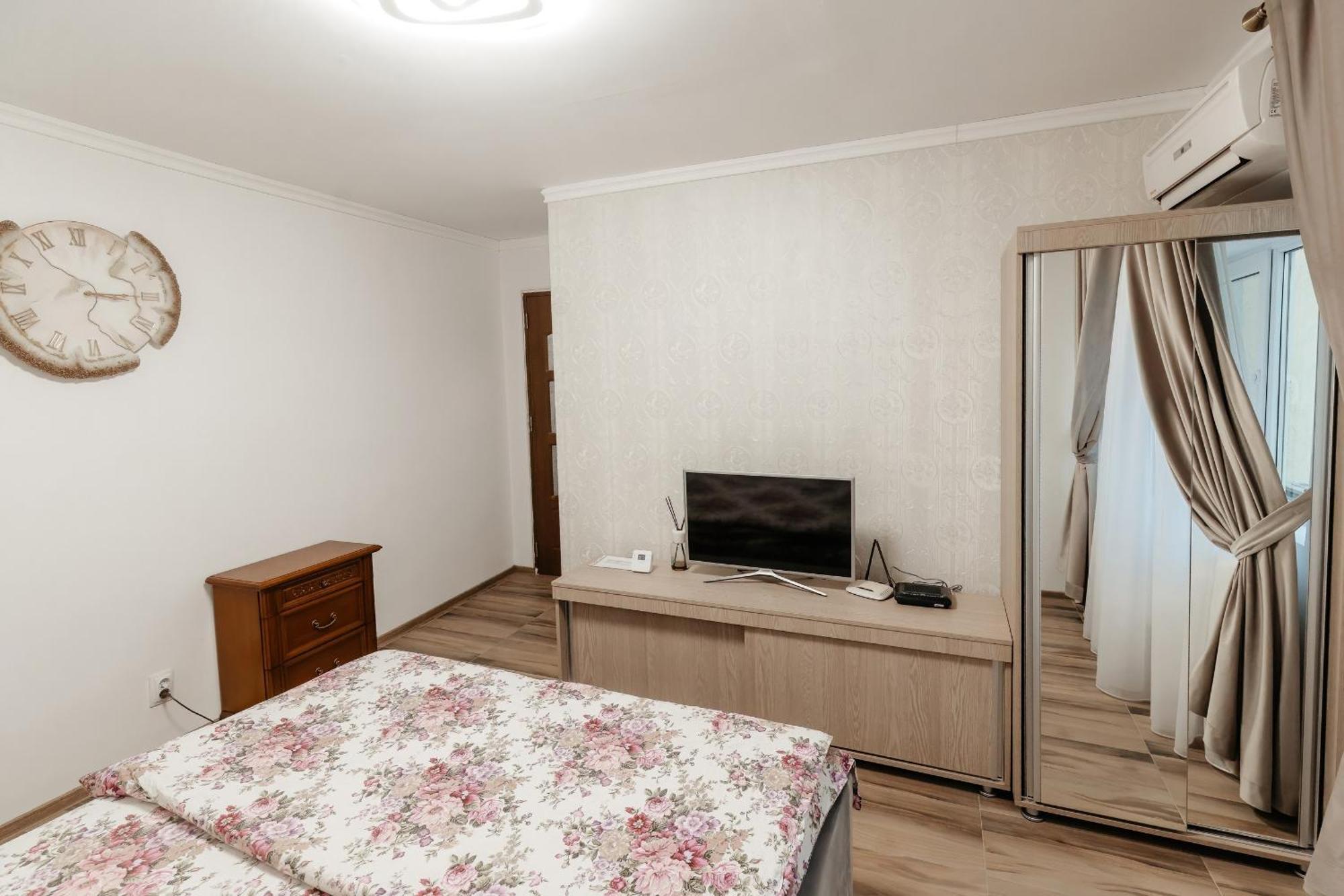 Luxury Radox Apartment Buzau City Center Exterior foto